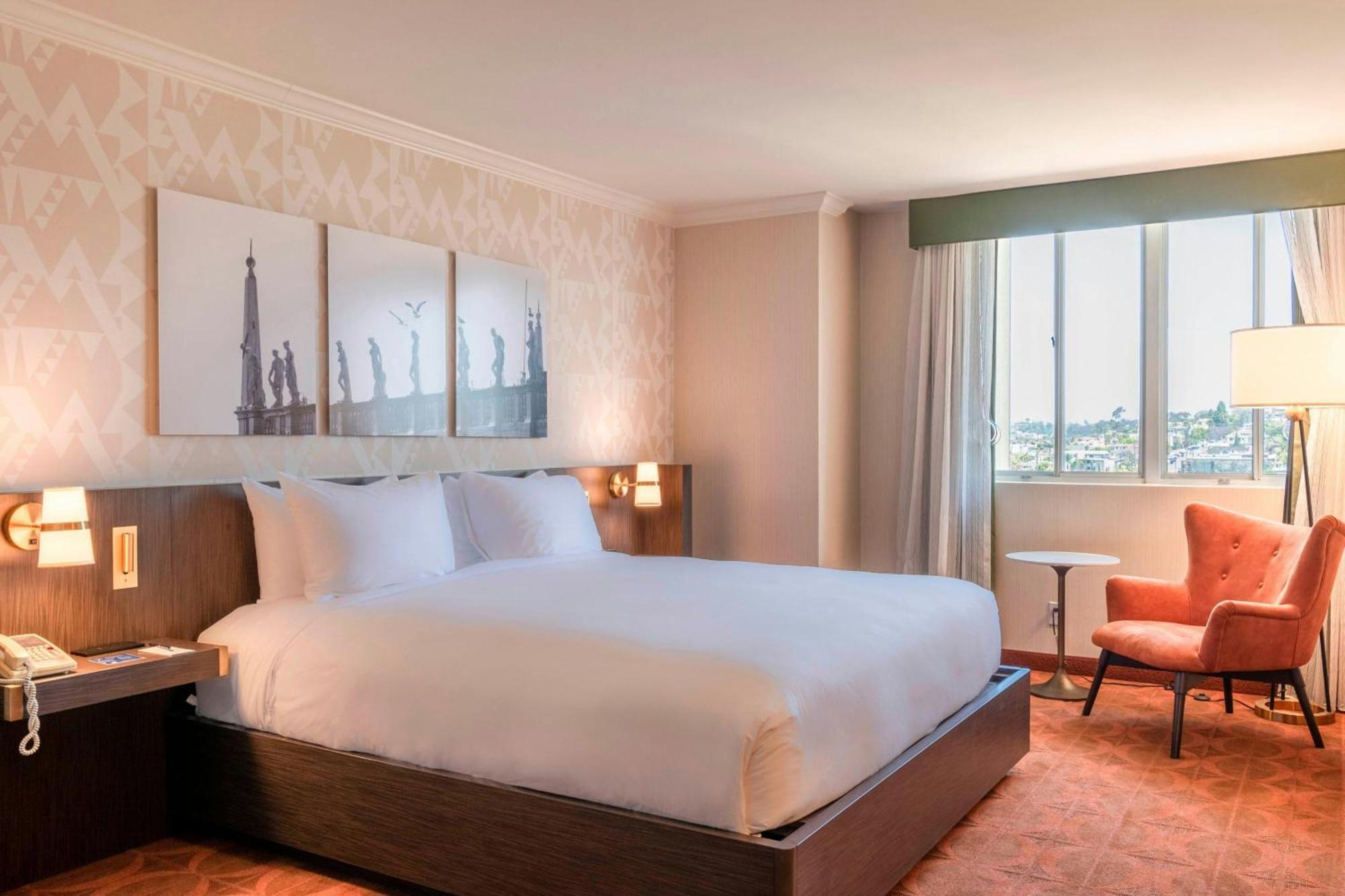The Little Italy Downtown Hotel 4*