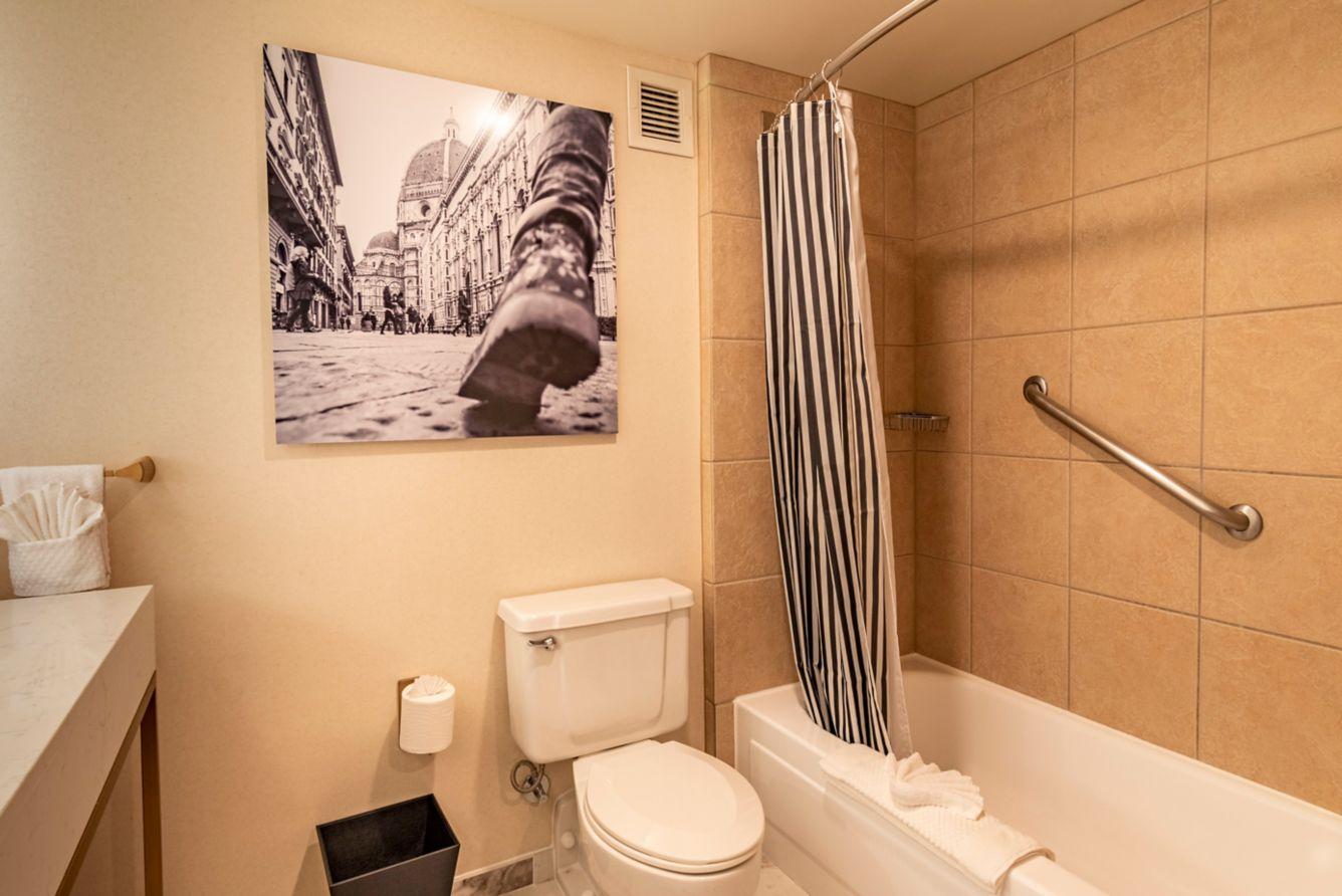 The Little Italy Downtown 4*