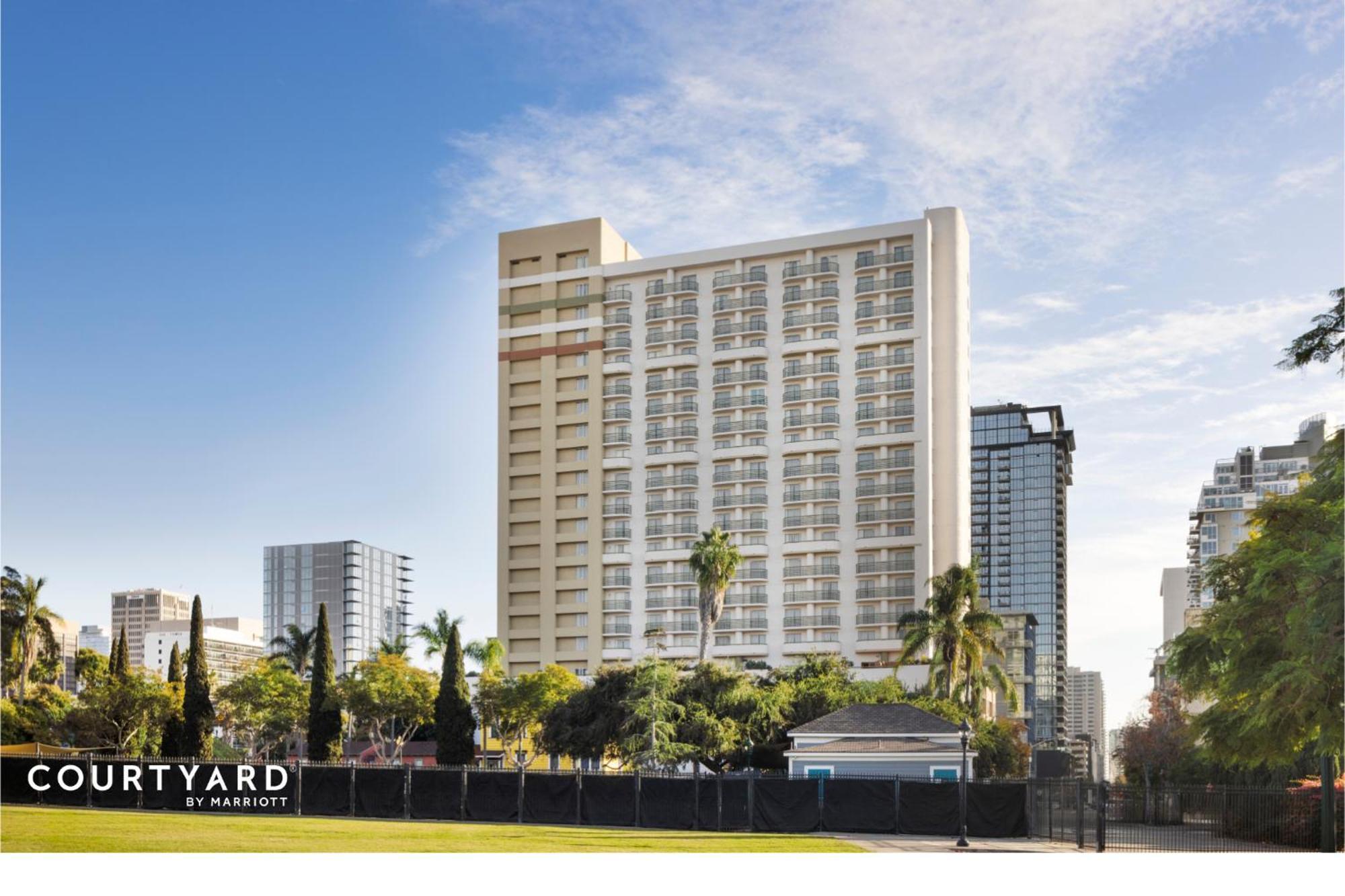 The Little Italy Downtown Hotel 4*